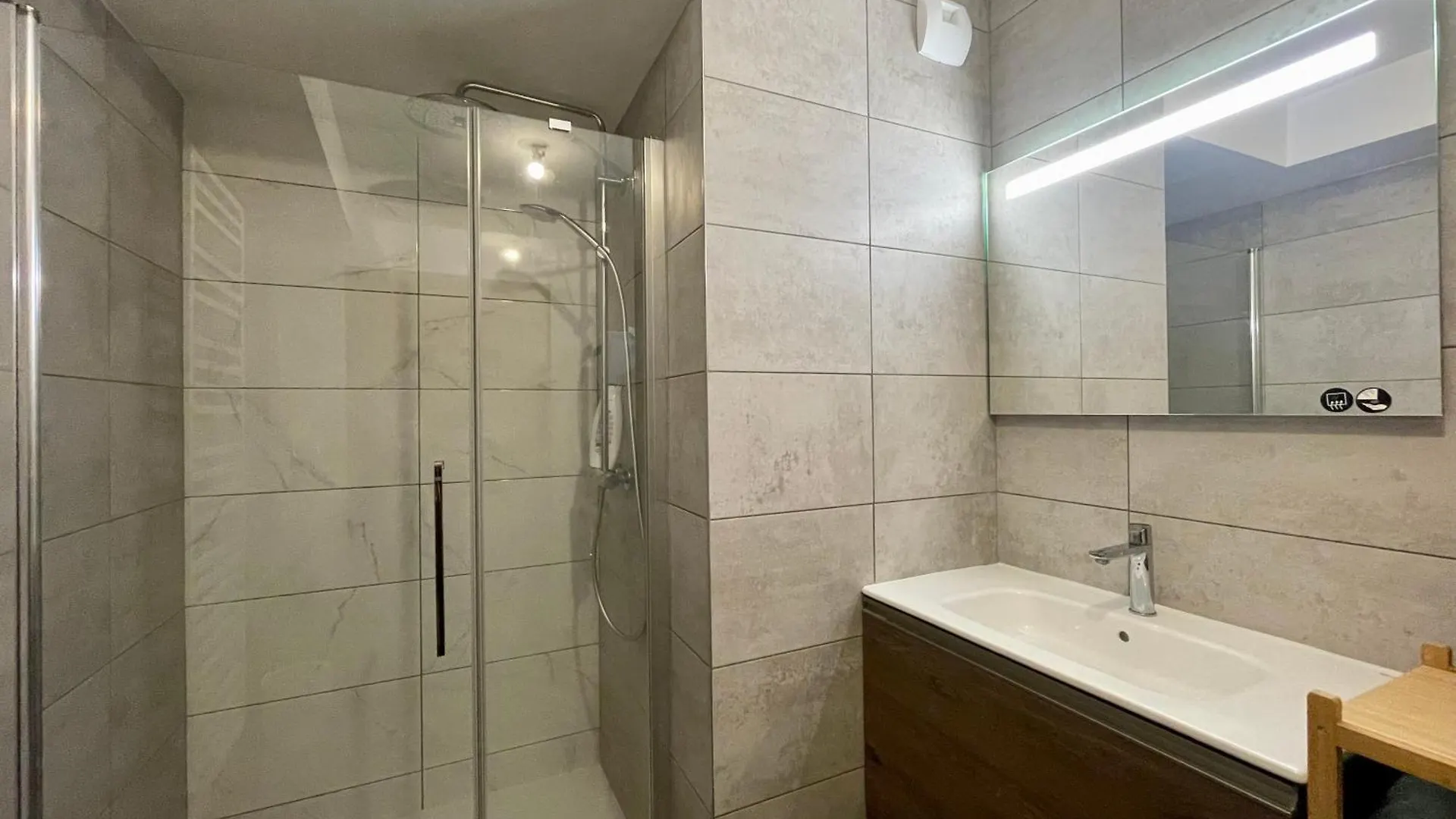Homency - Residence Fermes De L'Alpe C101 Alpe d'Huez Apartment